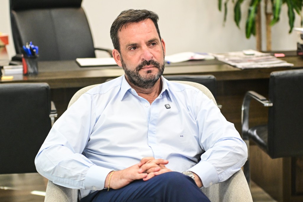 Sujarchuk inaugura la primera escuela municipal: Bilingüe, robótica e&nbsp;informática