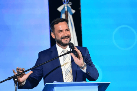 Sujarchuk durísimo contra Milei por la falta de obras&nbsp;públicas