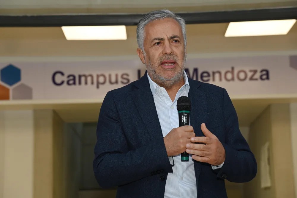 Ante un foro internacional, Cornejo habló del valor de la minería: “Es lo que nos va a permitir una mayor estabilidad&nbsp;macroeconómica”