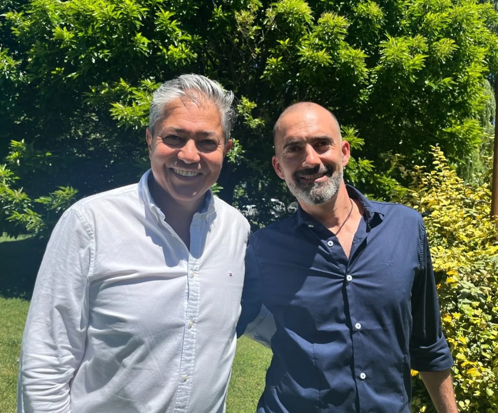 Figueroa y su funcionario de confianza, “Pepe” Ousset, recorren los avances de las obras en San Martín de los&nbsp;Andes