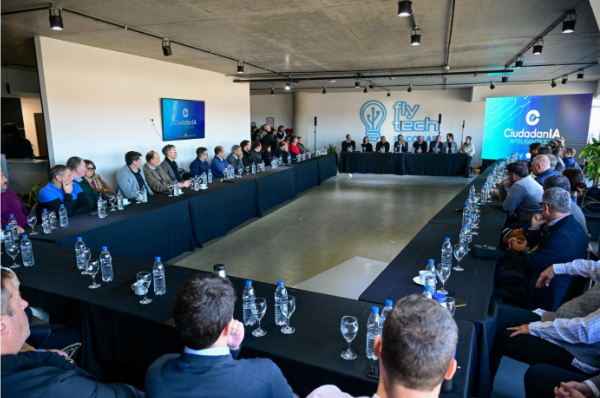 Sujarchuk promueve la formación de trabajadores en nuevas&nbsp;tecnologías